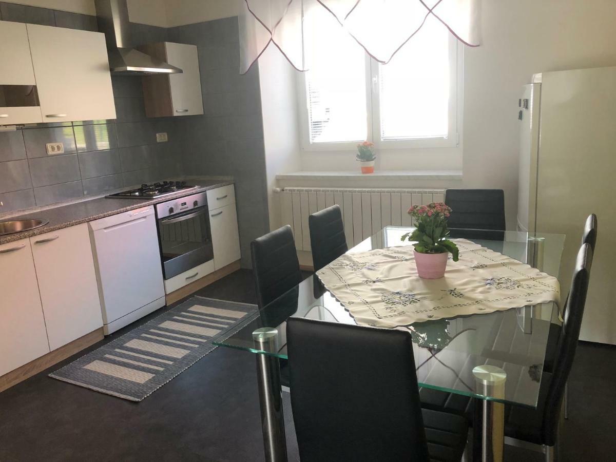 Apartma Mahnic Postojna Luaran gambar