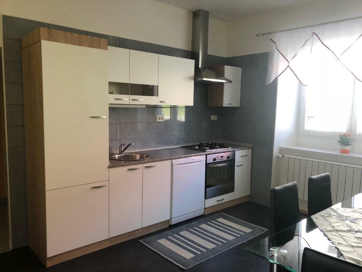 Apartma Mahnic Postojna Luaran gambar