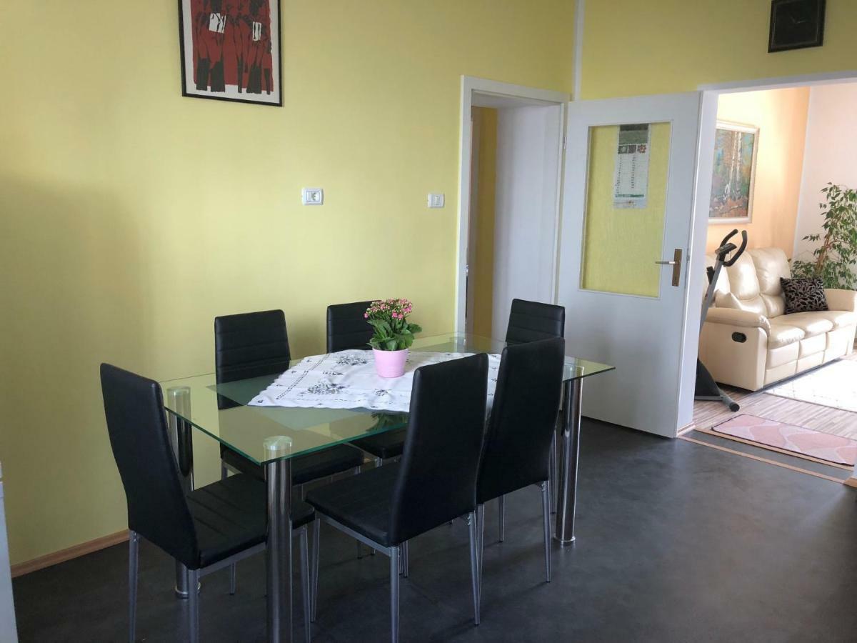 Apartma Mahnic Postojna Luaran gambar